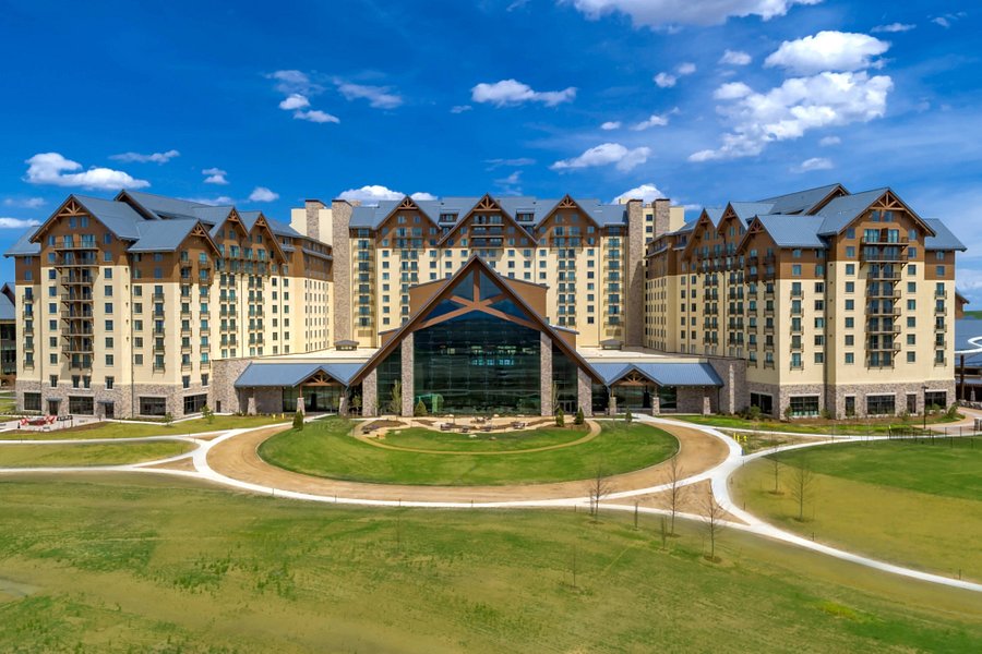 Gaylord Rockies Resort featuring Unilux boilers — IDC Associates project, Denver Colorado